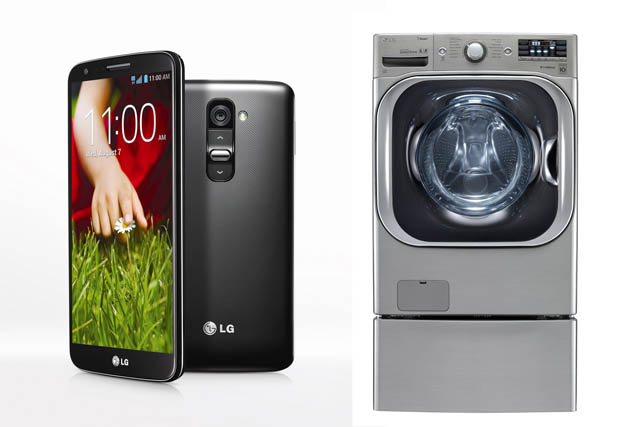 LG전자 전략 스마트폰 LG G2와 세탁력을 높이는 터보샷 기술과 스마트 진단 등 혁신적인 기능을 갖춘 드럼 세탁기 제품사진