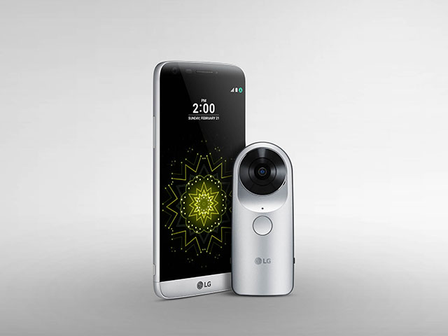 가상현실(VR)용 사진이나 영상을 촬영할 수 있는 360도 카메라 ‘LG 360 캠’ 이미지 입니다.