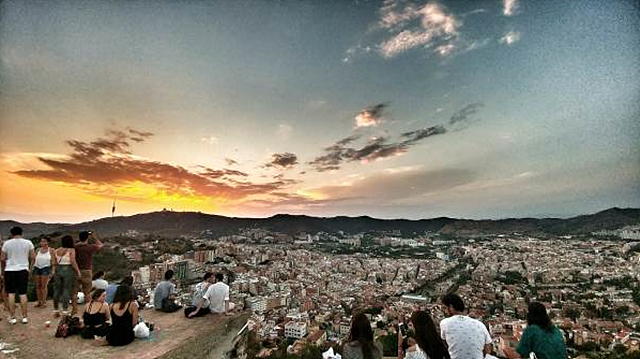LG G5 광각 카메라로 촬영한 바르셀로나 벙커의 노을지는 풍경