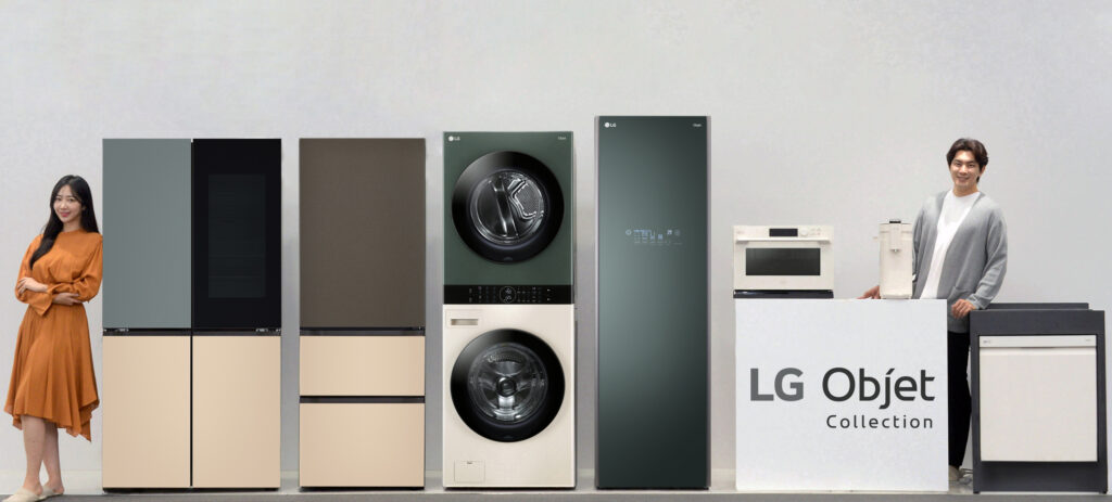 LG전자가 22일 새로운 공간 인테리어 가전 브랜드 'LG Objet Collection(LG 오브제컬렉션)'을 런칭하고 신제품 11종을 출시했다
