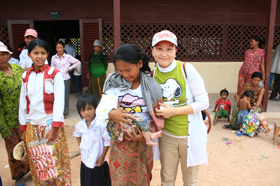 캄보디아 마을에 희망 우물을 선물한 감동 사연