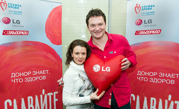 러시아 피겨 스타부부가 헌혈에 나선 까닭은?