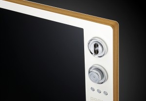 LG 클래식 TV 측면