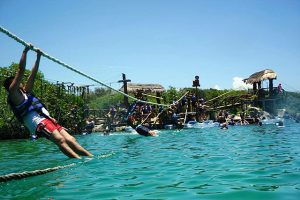 자연이 선물한 천연 워터파크, 셀하의 모습입니다.