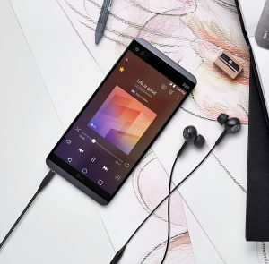 CD 음질보다 16배 이상의 고음질 음원을 지원 LG V20