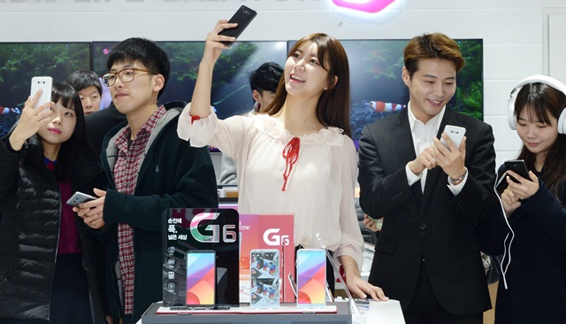 LG G6, 출시 이틀 만에 3만 대 개통
