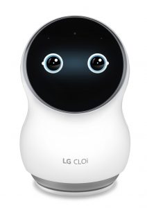 LG전자가 16일부터 인공지능 홈로봇 ‘LG 클로이’(사진)를 CJ오쇼핑에서 ‘아들과딸북클럽 LG 클로이’ 패키지 상품으로 판매한다.