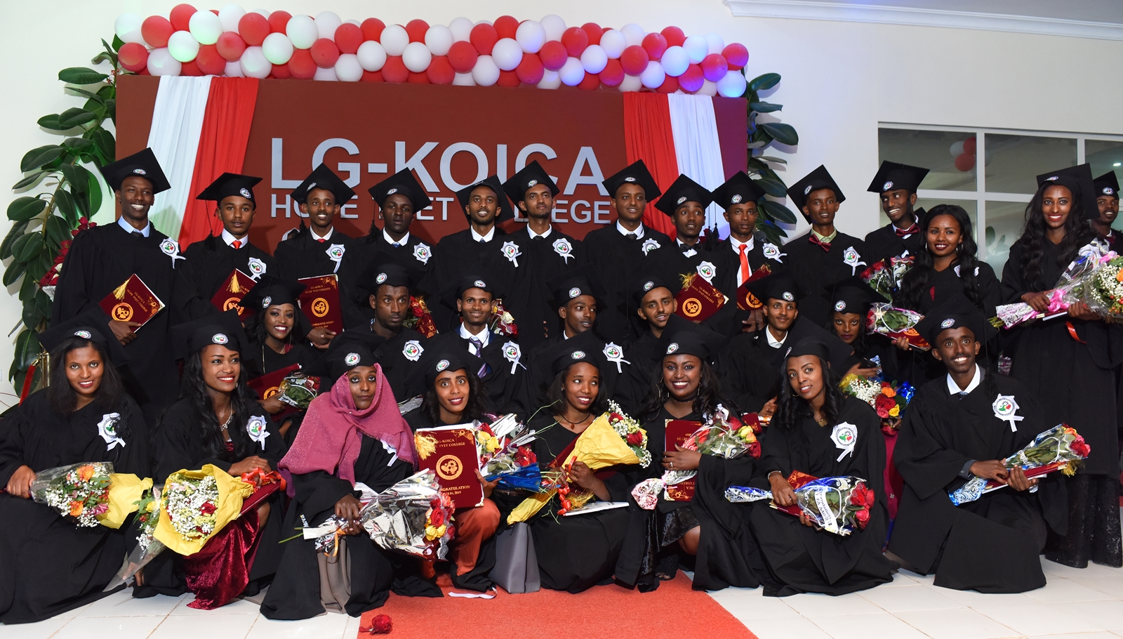 LG전자가 1일 에티오피아 수도 아디스아바바에 있는 「LG-KOICA 희망직업훈련학교」에서 ‘제3회 LG-KOICA 희망직업훈련학교 졸업식’을 개최했다. 