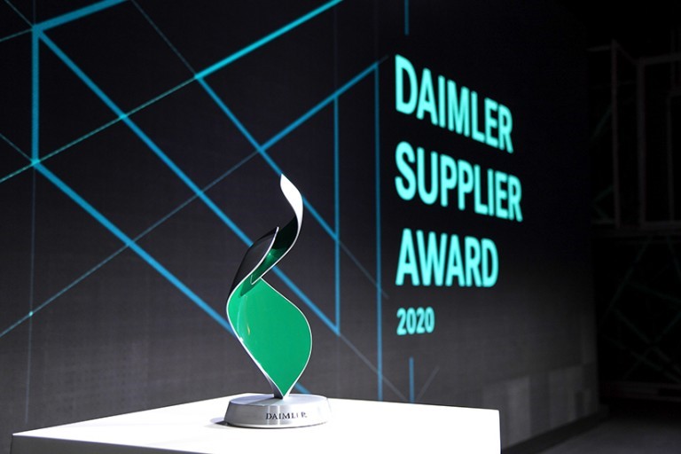 ‘다임러 AG(Daimler Automotive Group)’ 어워드 상패