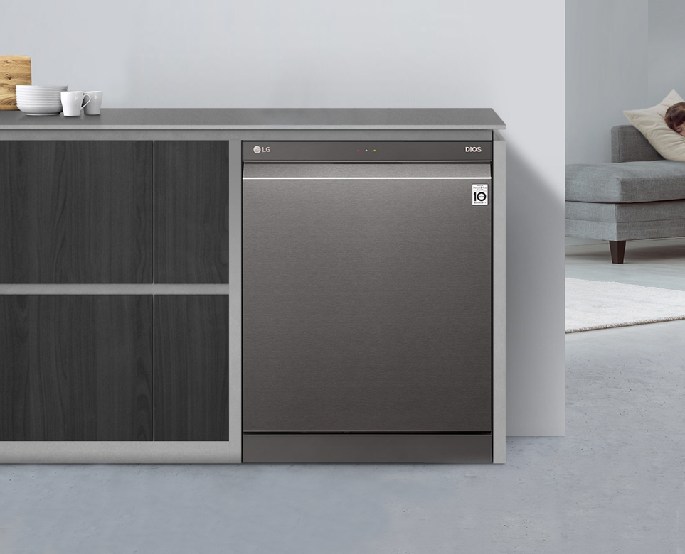 LG 디오스 식기세척기를 설치한 주방 이미지
