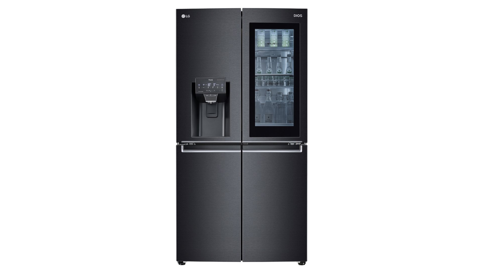 음성만으로 냉장고 문이 열리고 위생관리는 보다 철저해진 ‘LG 디오스 얼음정수기냉장고’(모델명: J823MT75V) 제품사진