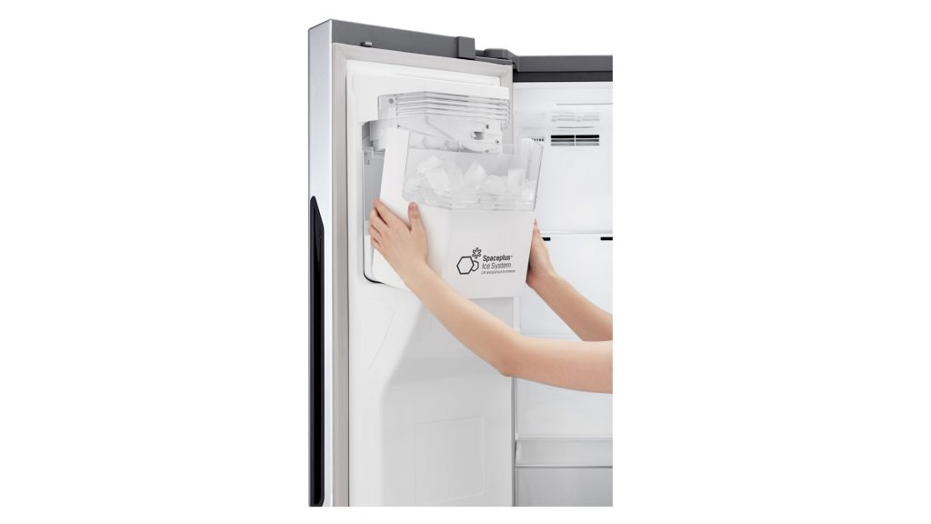 LG전자 양문형 냉장고 도어 제빙 시스템