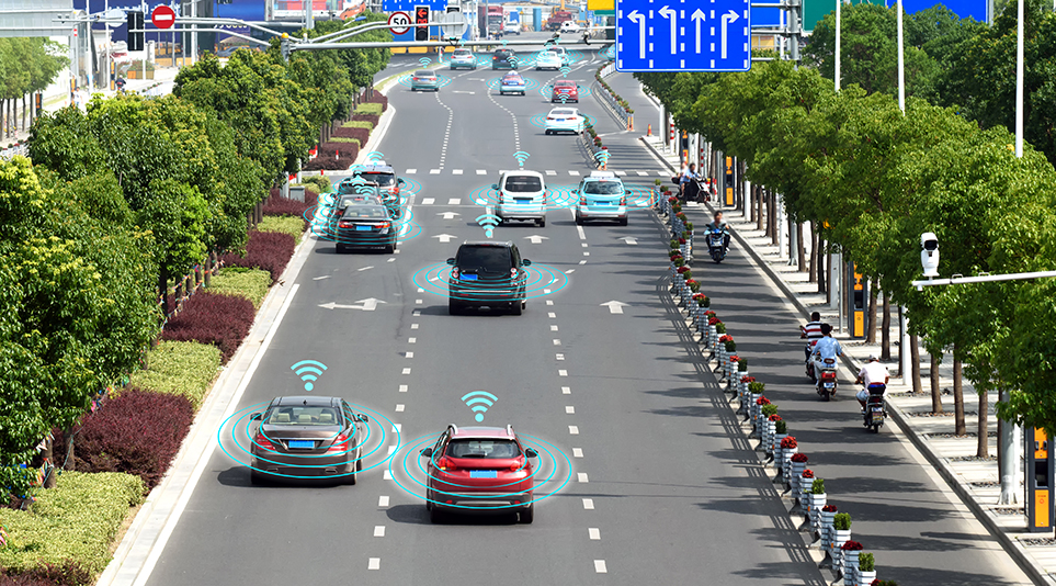자율주행으로 도로를 달리는 자동차들이 주변에 와이파이를 통해 정보를 수집하는 모습