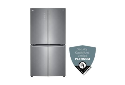 LG전자 냉장고가 글로벌 안전인증기업 UL의 사물인터넷 보안 평가에서 플래티넘 등급을 획득하며 보안 안전성을 인정받았다.