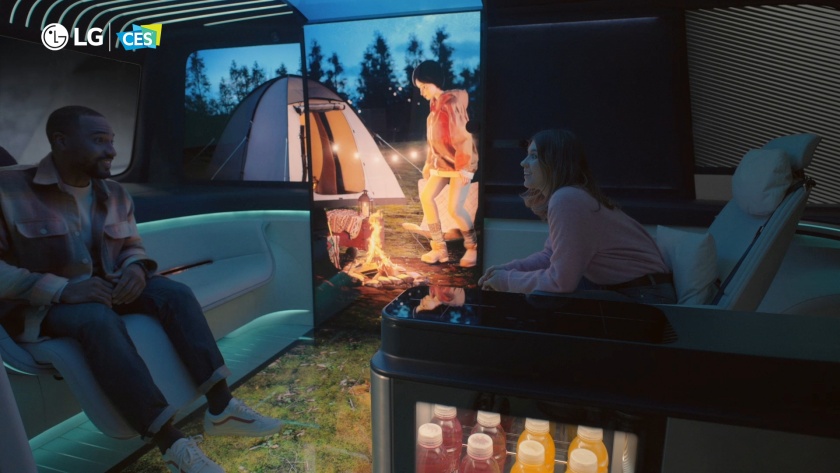 LG 옴니팟은 업무를 위한 오피스 공간뿐만 아니라  영화감상, 운동, 캠핑 등 다양한 엔터테인먼트를 즐길 수 있는 개인 공간으로도 활용 가능하다.