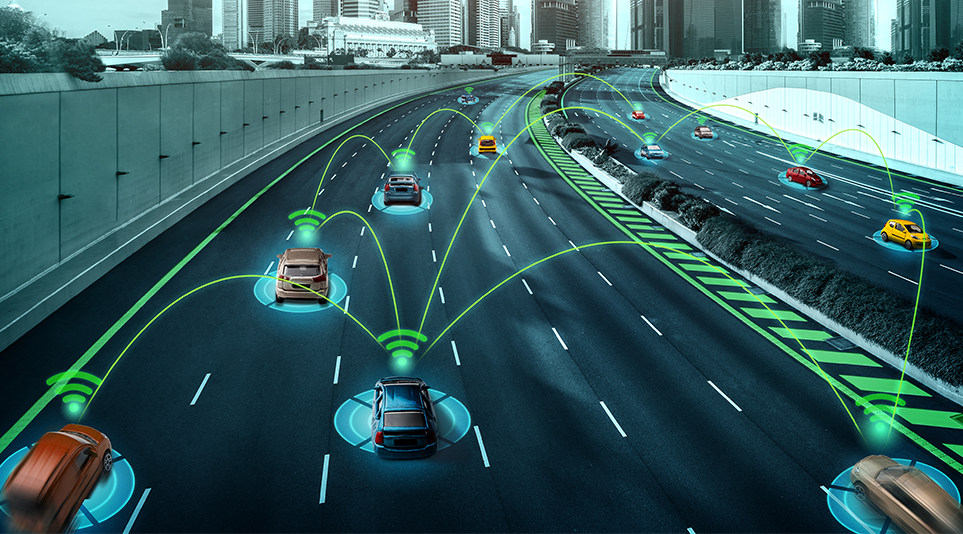 차량 간의 속도 정보를 공유하고 진행 방향의 위험요소를 탐지해주는 V2V