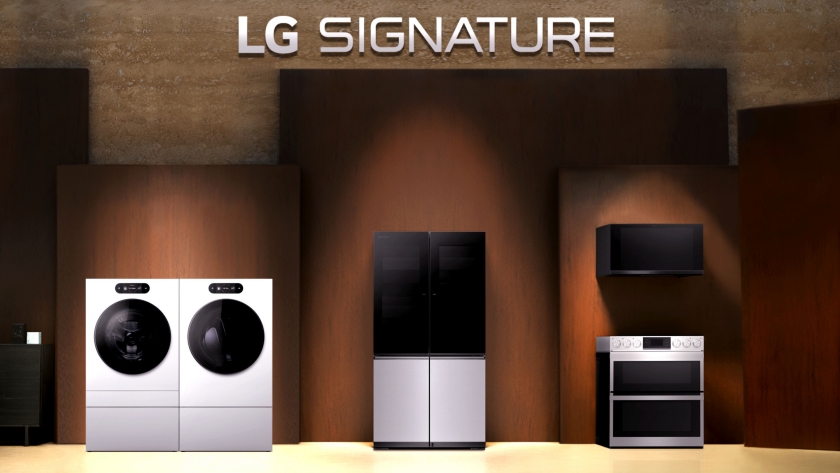 LG전자가 CES 2023에서 공개하는 超프리미엄 LG 시그니처 2세대 제품들. 왼쪽부터 세탁기, 건조기, 듀얼 인스타뷰 냉장고, 후드 겸용 전자레인지(위), 더블 슬라이드인 오븐(아래).