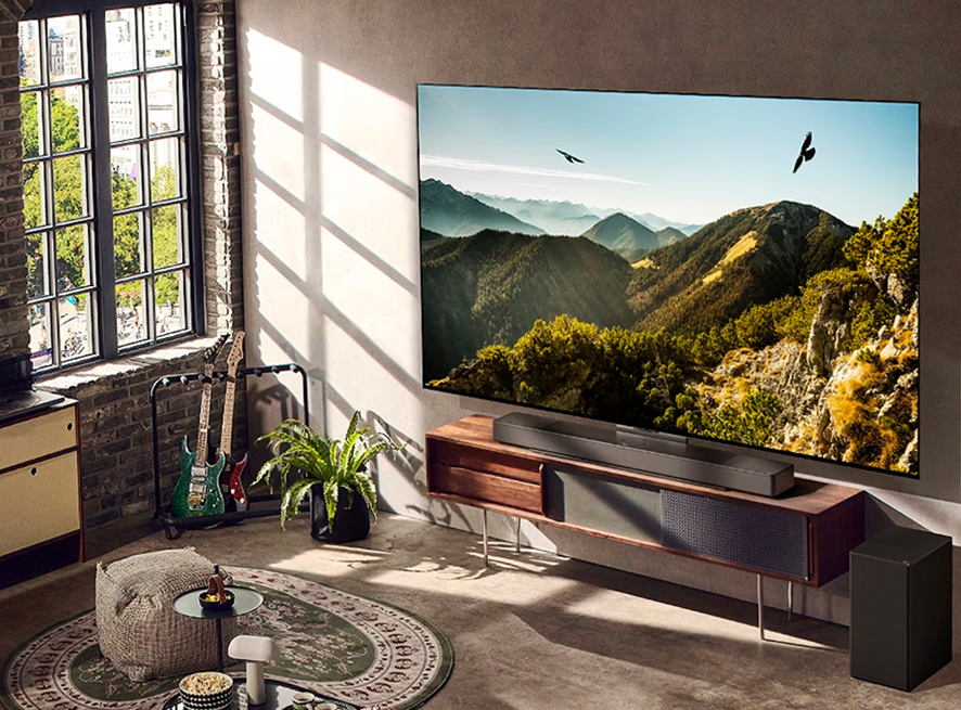 [LG LIFE DESIGN BOOK] #1 새로운 고객 경험을 선사하다. 하나의 TV, 무한대의 라이프 디자인