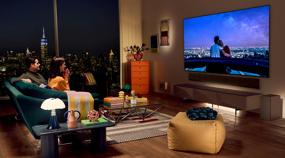 HDR 표준 모니터와 가장 유사한 명암비와 RGB 밸런스를 표현하는 LG 올레드 TV
