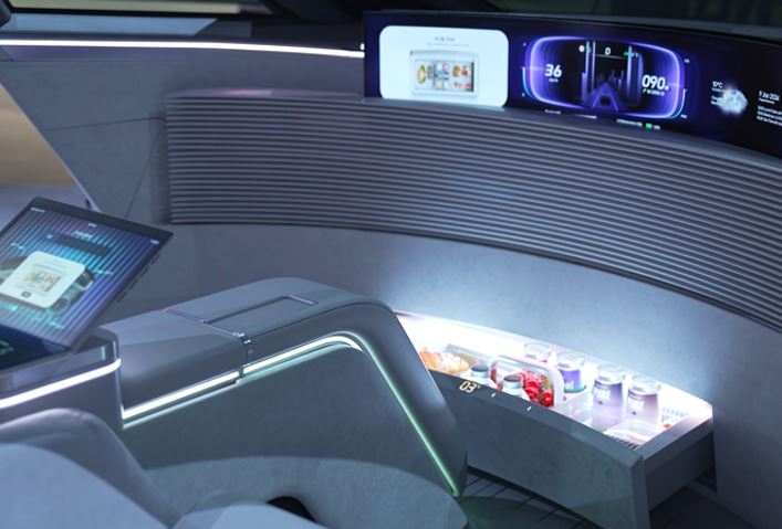 차량 내 탑재된 소형 모듈 가전으로 자유로운 공간 변형이 가능한 LG알파블