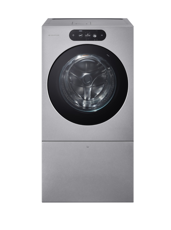 LG전자가 세탁부터 건조까지 한 번에 끝내는 ‘꿈의 가전’ LG 시그니처(LG SIGNATURE) 세탁건조기를 22일부터 판매한다. 사진은 LG 시그니처 세탁건조기의 모습.