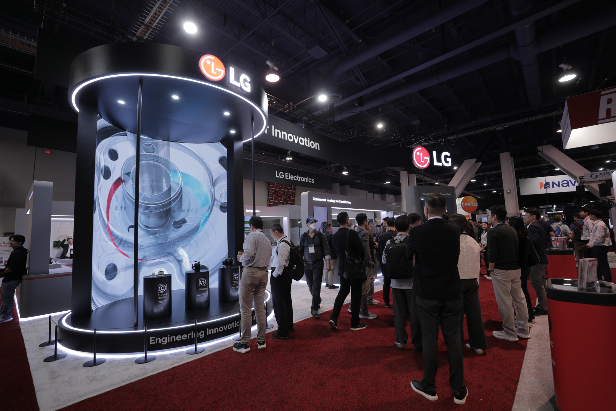 LG전자는 4일까지 미국 라스베가스에서 열린 'AHR 2026'에서 레시프로 컴프레서, 로타리 컴프레서, 팬모터의 구조적 혁신 기술을 담은 코어테크를 소개했다.