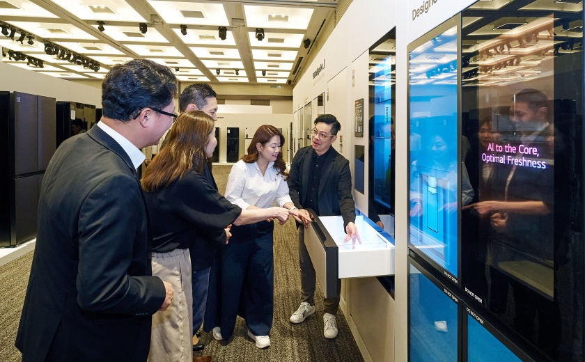 LG전자가 7일부터 나흘간 부산에서 아시아·태평양 지역 20여 개국 주요 유통 거래선과 언론을 초청해 신제품과 사업 전략을 소개하는 ‘LG 이노페스트 2026 아시아태평양(LG InnoFest 2026 APAC)’을 개최하고 있다.